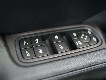 used 2024 Porsche Cayenne car, priced at $61,900