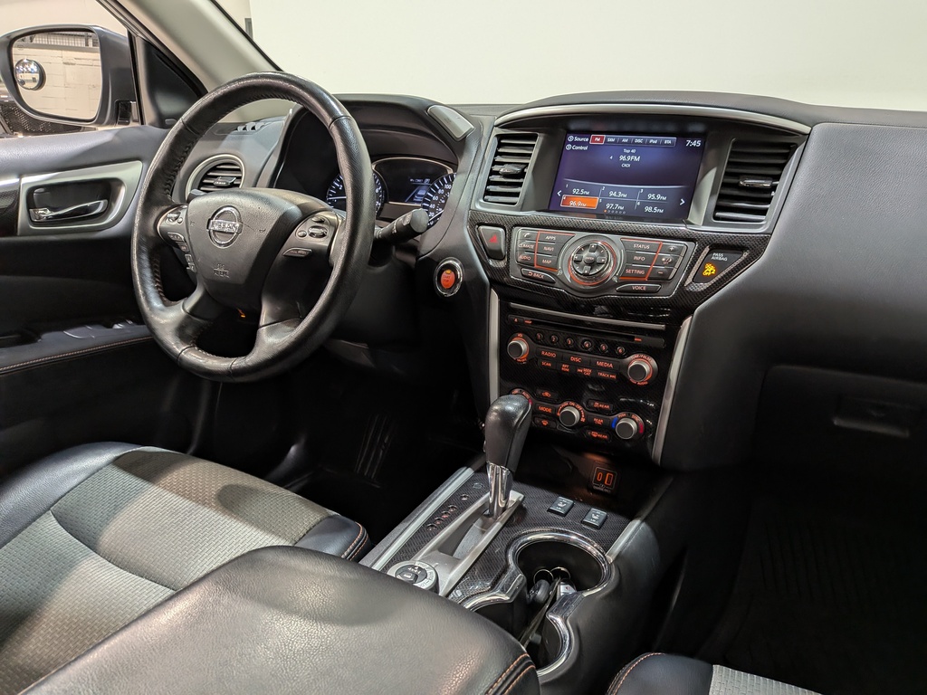Nissan Pathfinder 2020