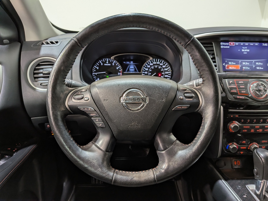 Nissan Pathfinder 2020