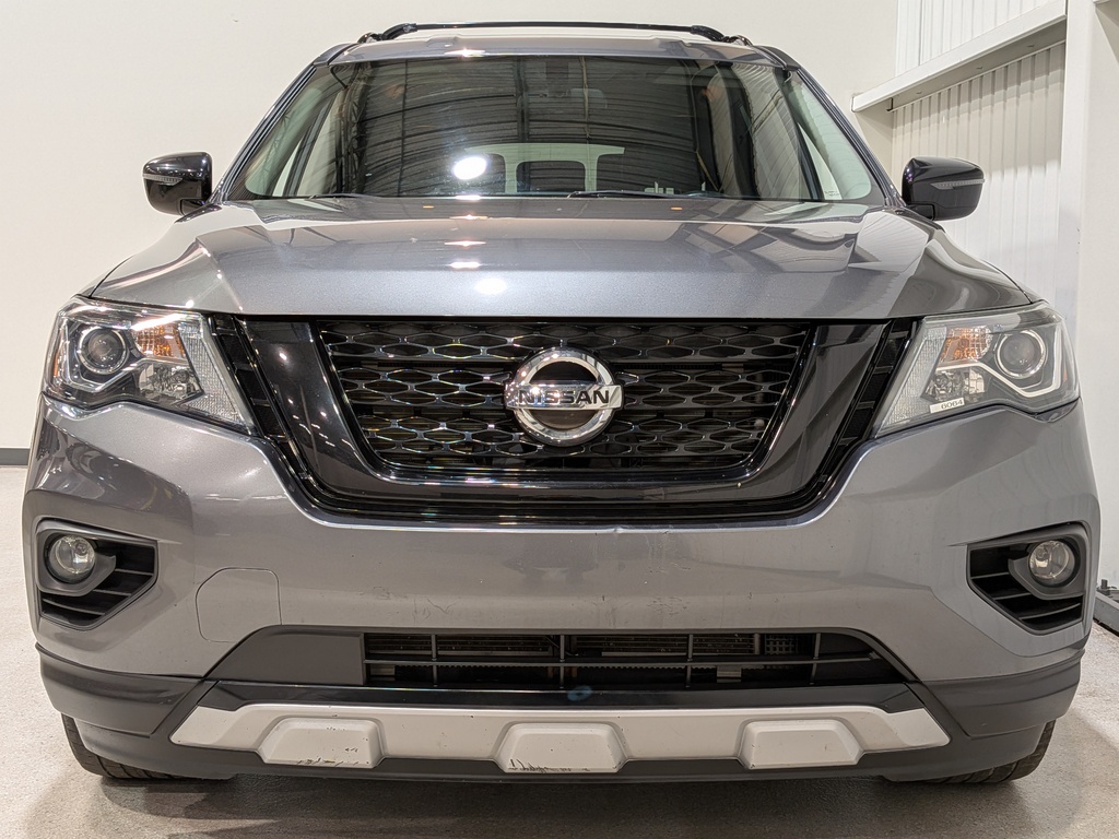 Nissan Pathfinder 2020
