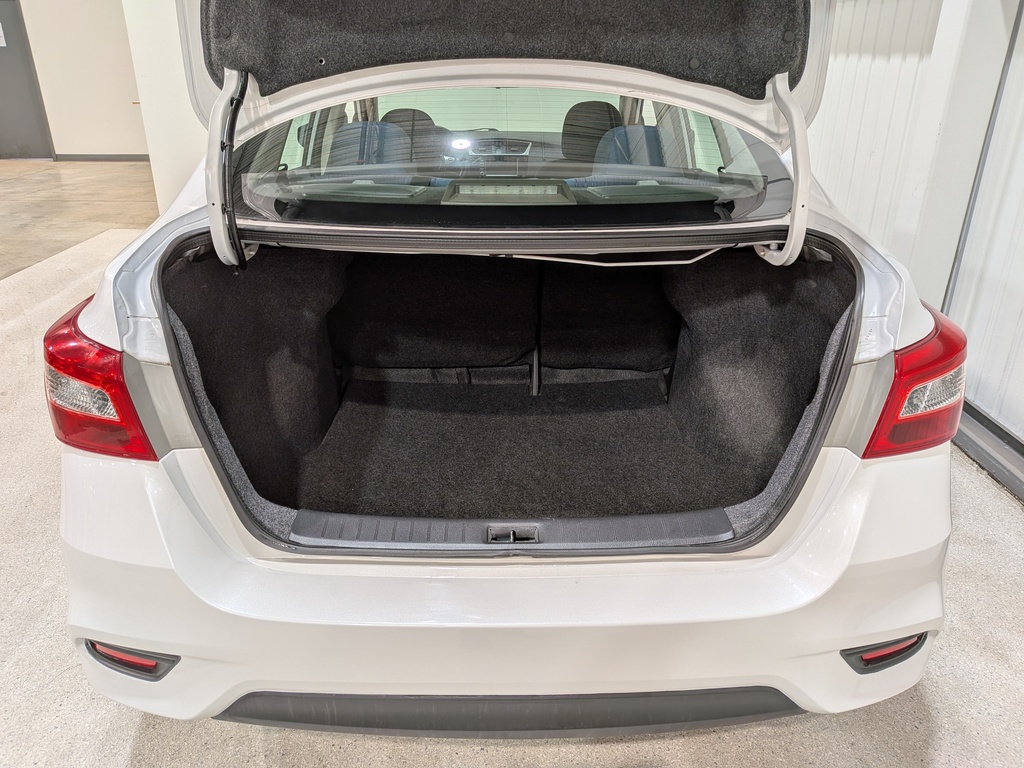 Nissan Sentra 2019