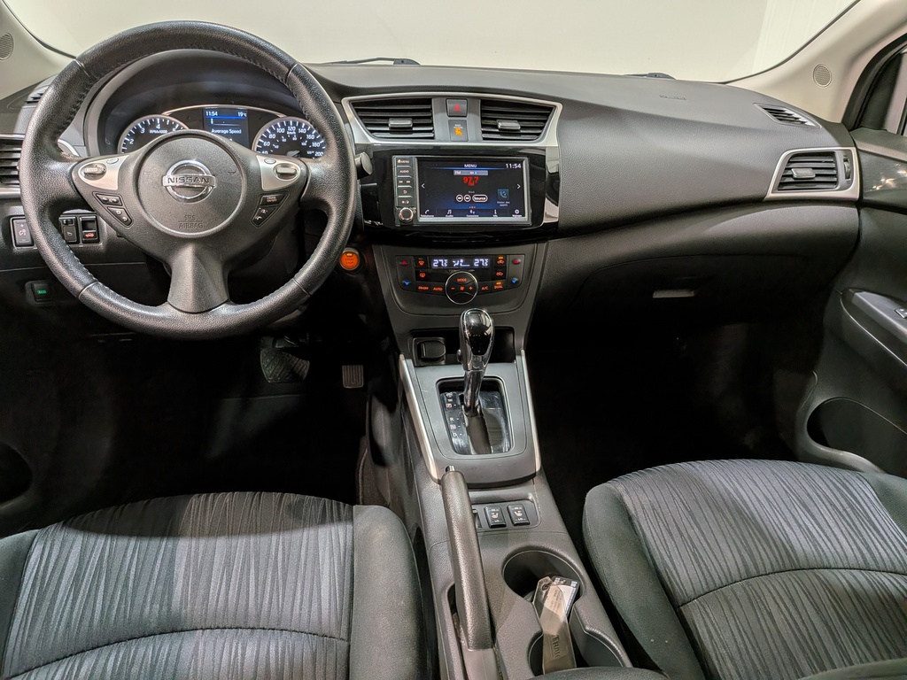 Nissan Sentra 2019