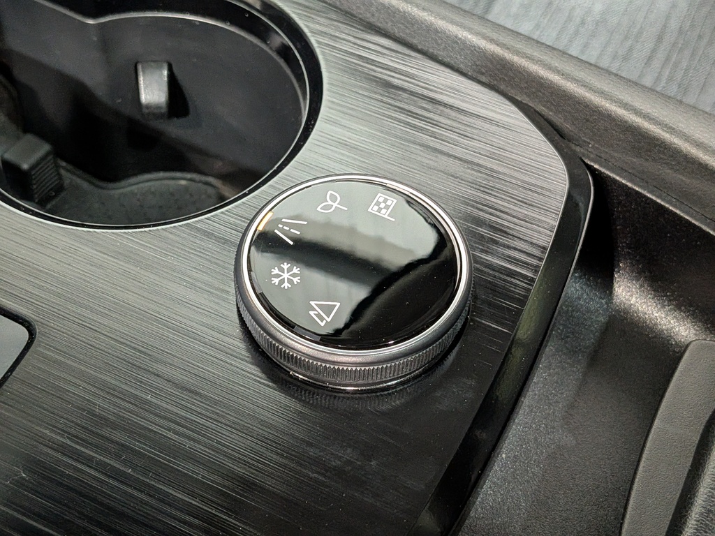Nissan Rogue 2023