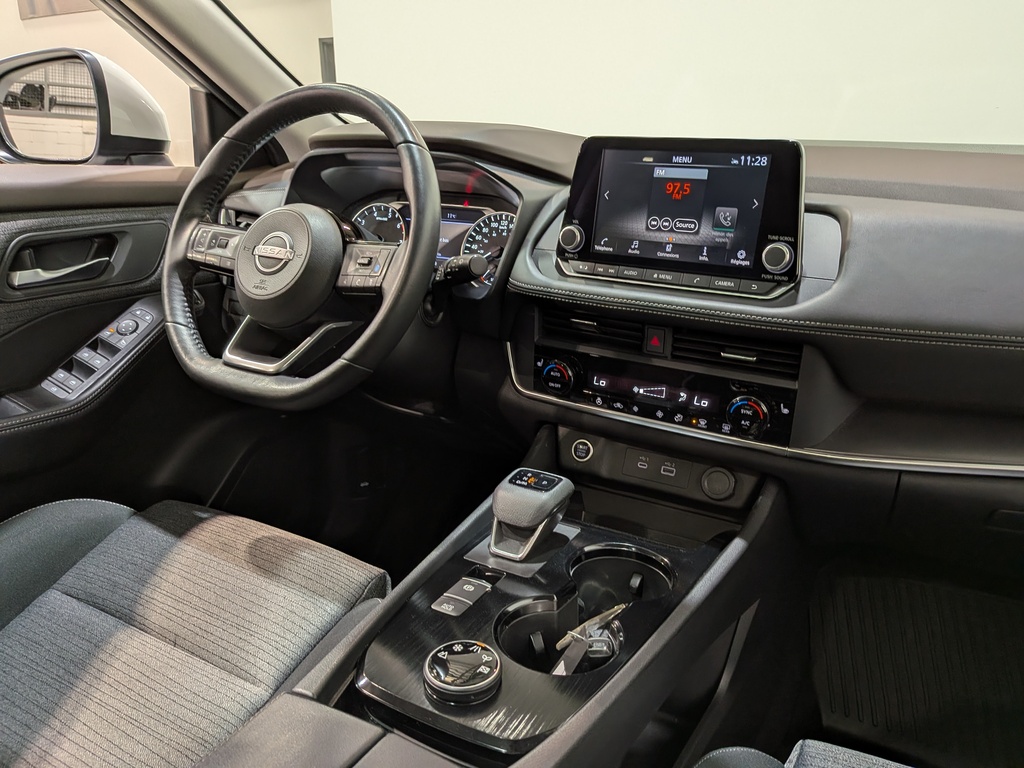 Nissan Rogue 2023