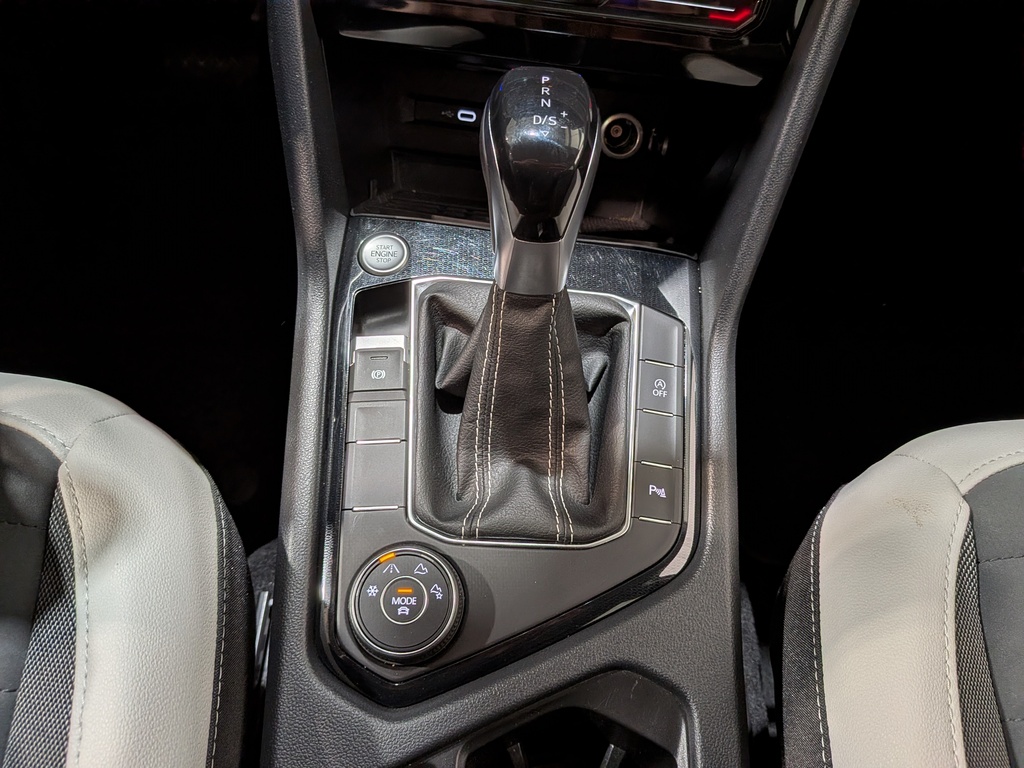 Volkswagen Taos 2025