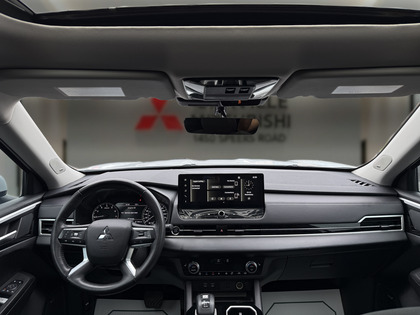 used 2025 Mitsubishi Outlander car, priced at $35,950