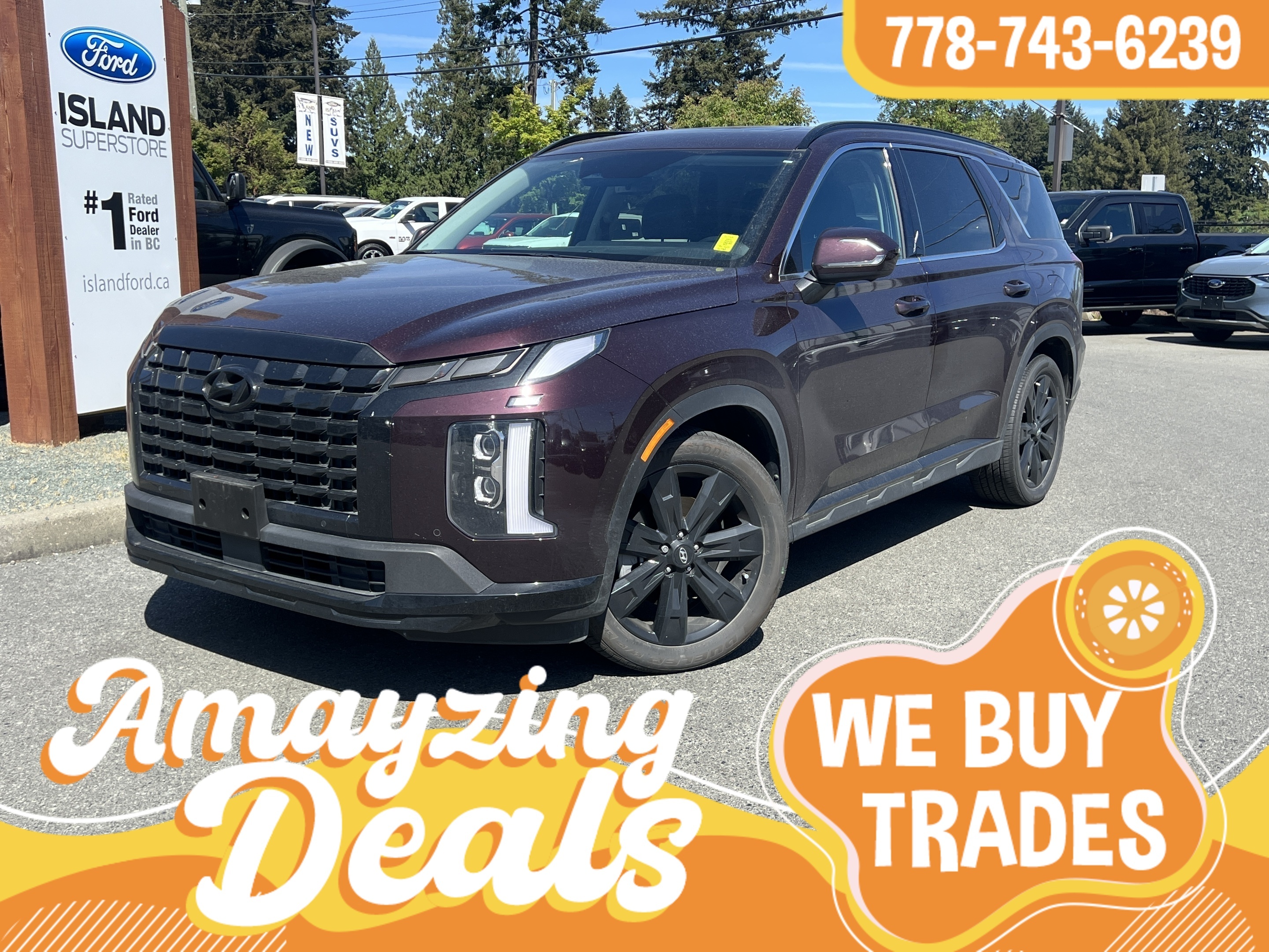 2024 Hyundai Palisade Urban AWD with 7 Passenger Seating