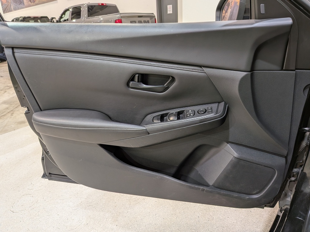 Nissan Sentra 2024