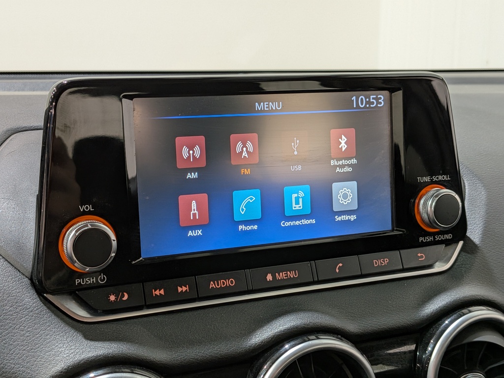 Nissan Sentra 2024
