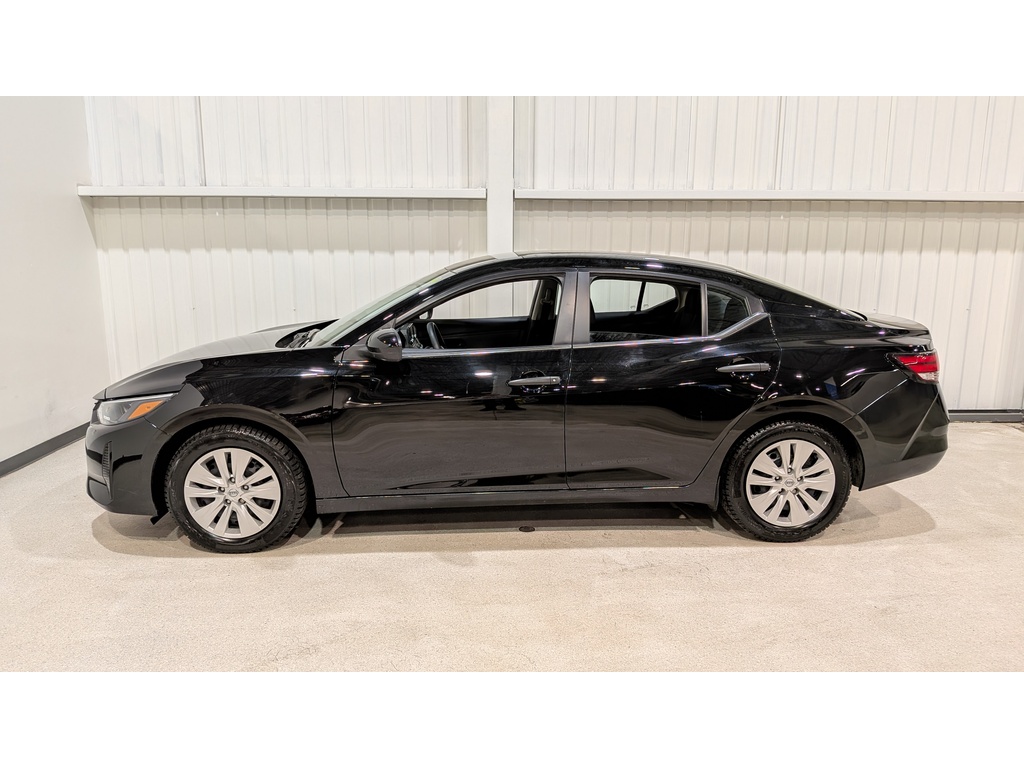Nissan Sentra 2024