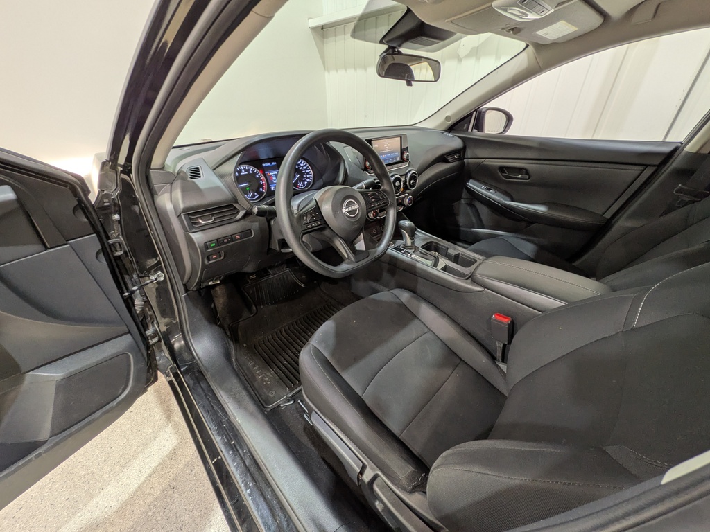 Nissan Sentra 2024