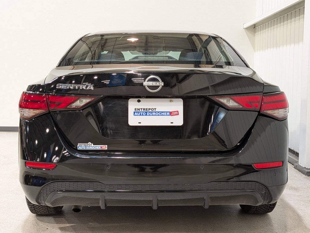 Nissan Sentra 2024