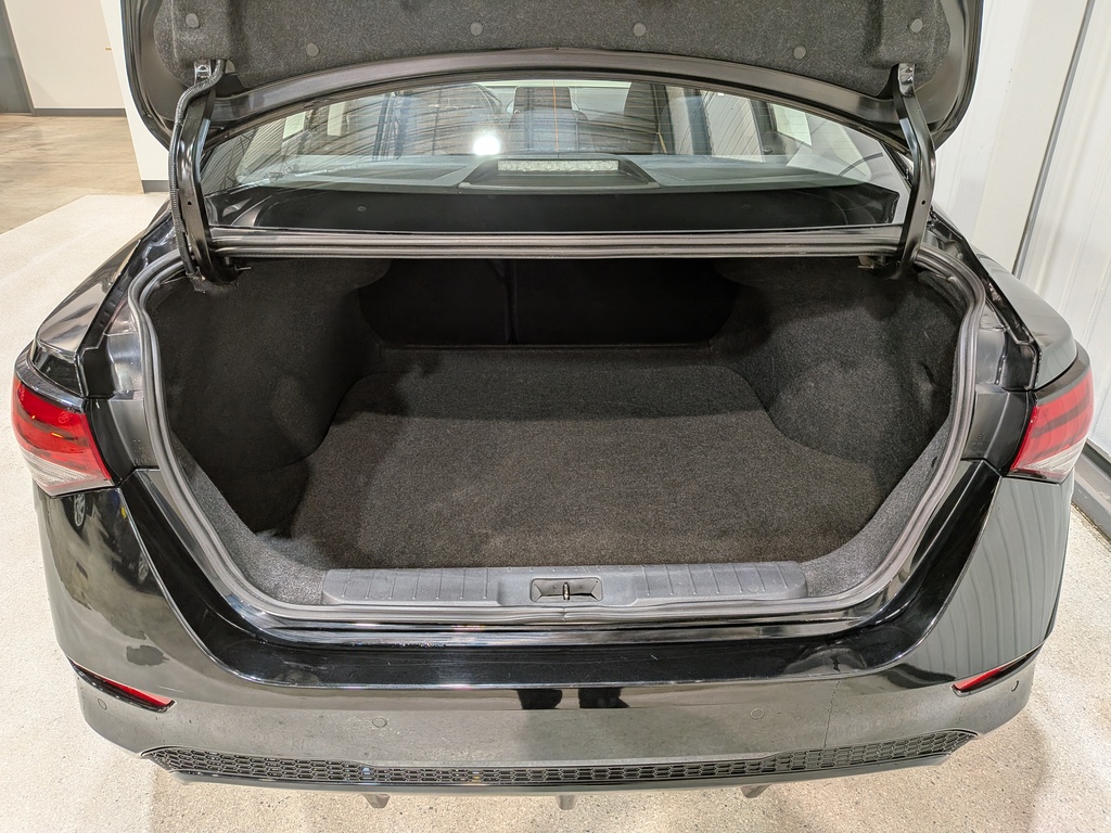 Nissan Sentra 2024