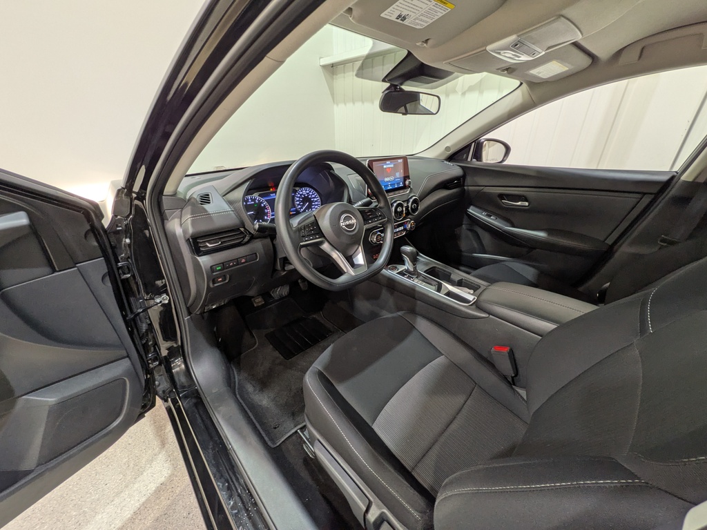 Nissan Sentra 2024