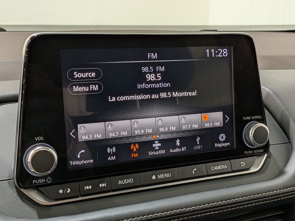 Nissan Rogue 2023