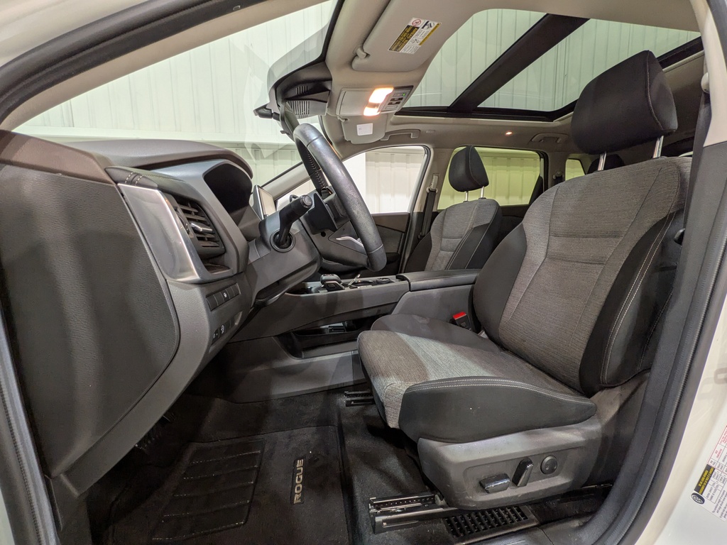 Nissan Rogue 2023