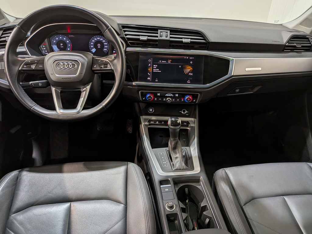 Audi Q3 2021