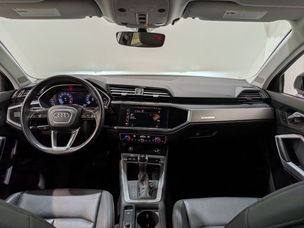 Audi Q3 2021