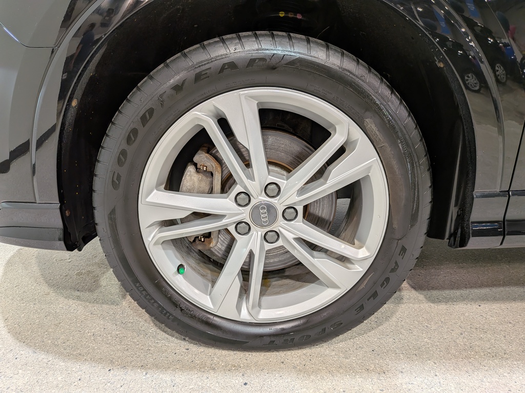 Audi Q3 2021
