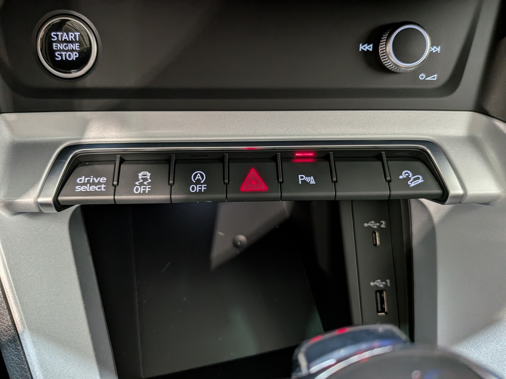 Audi Q3 2021