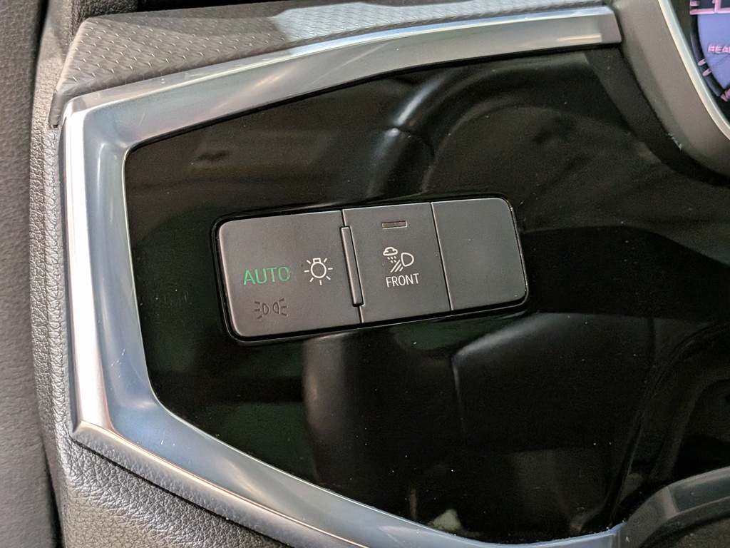 Audi Q3 2021
