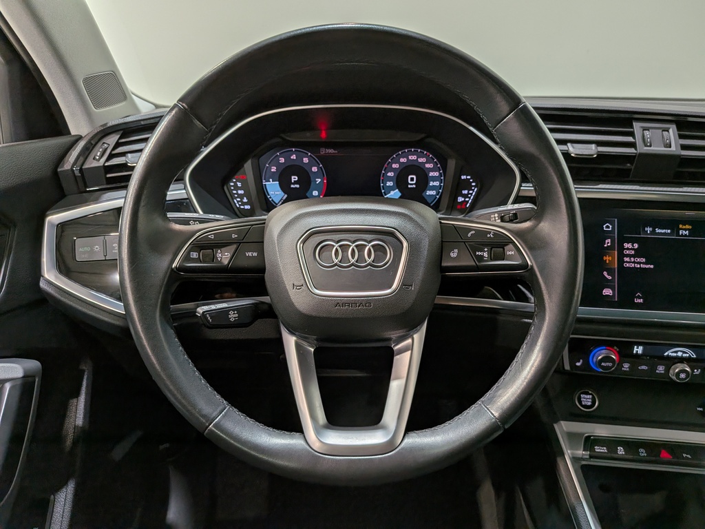 Audi Q3 2021