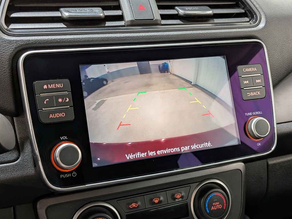 Nissan LEAF 2020