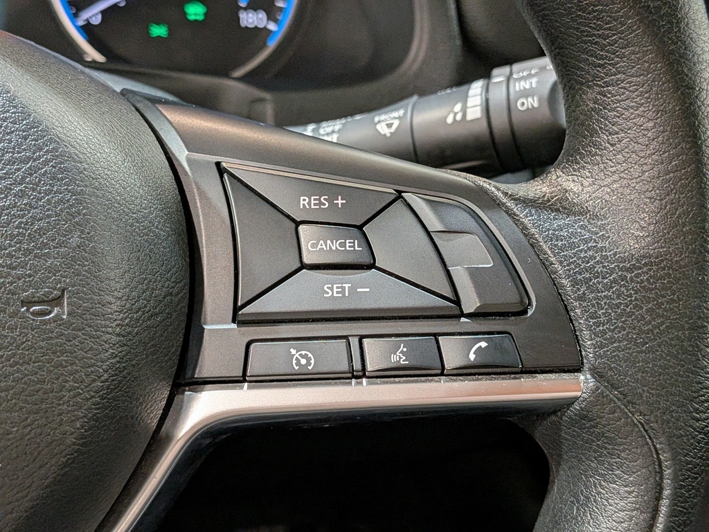 Nissan LEAF 2020