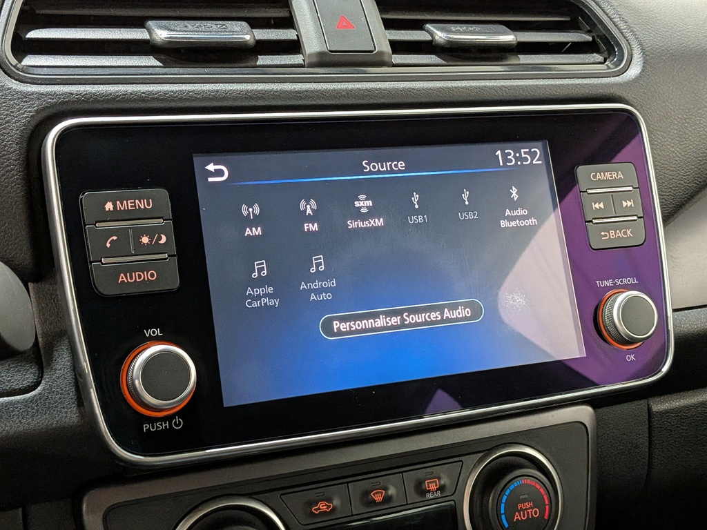 Nissan LEAF 2020