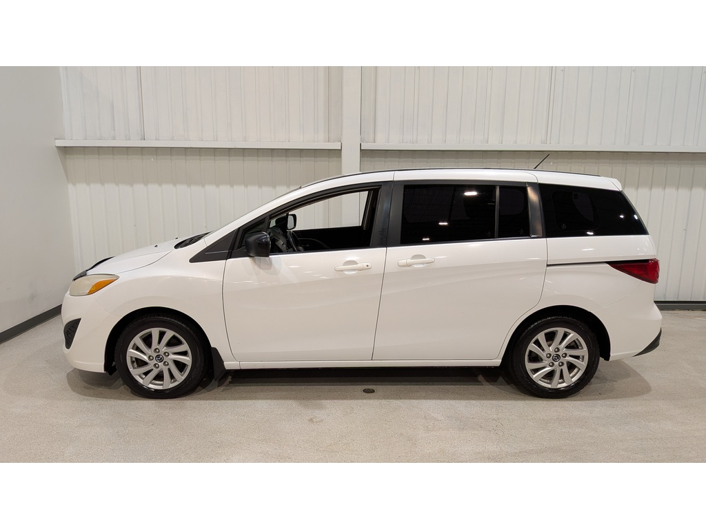 Mazda Mazda5 2015