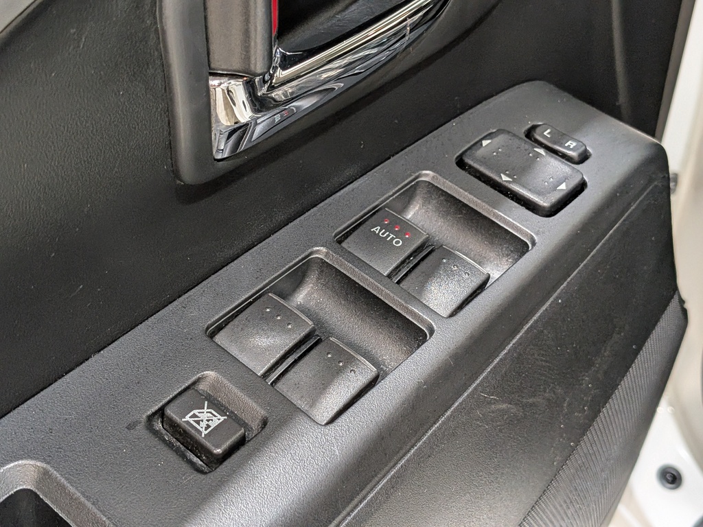 Mazda Mazda5 2015
