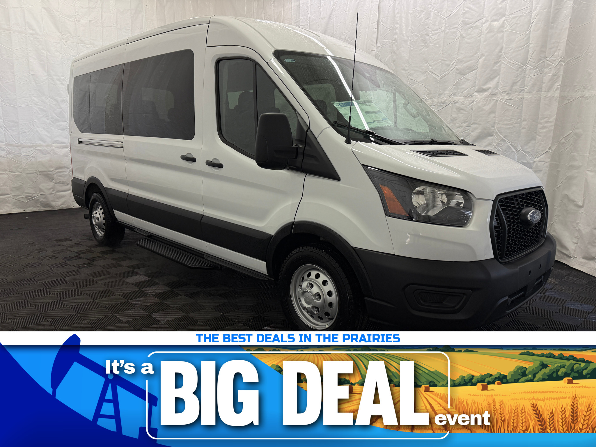 Ford Transit Passenger 350 XL Medium Roof LB AWD 2025