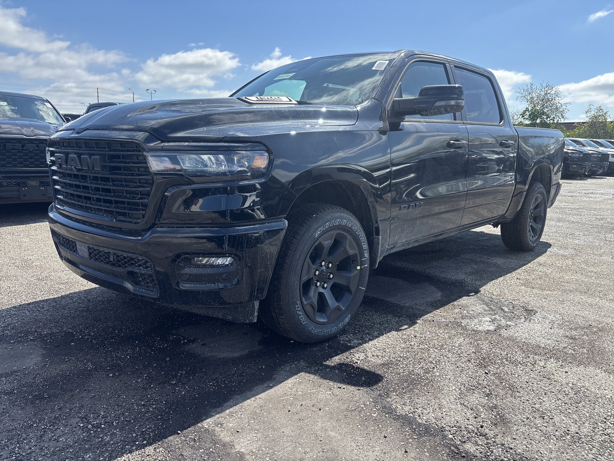 2026 RAM 1500 Sport 4x4 Crew Cab 5'7" Box Truck