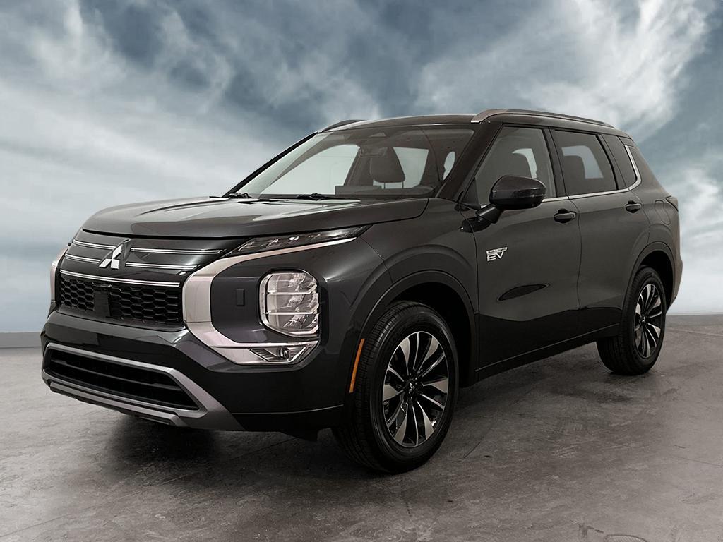 2026 Mitsubishi Outlander PHEV LE