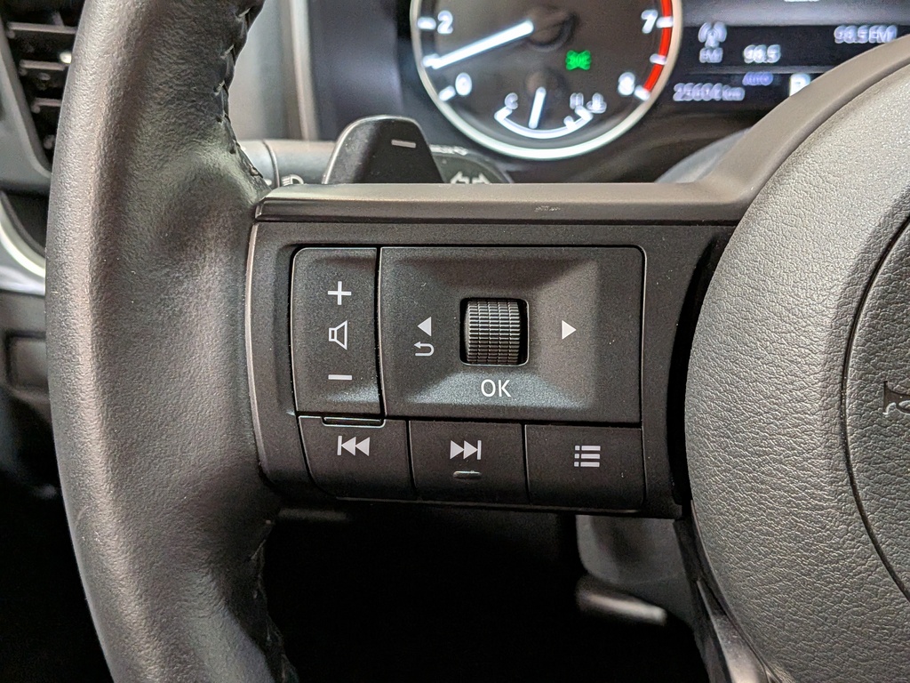 Nissan Rogue 2024