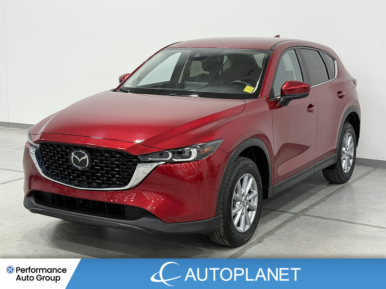 2024 Mazda CX-5 GS AWD, Back Up Cam, Heated Seats, Bluetooth!