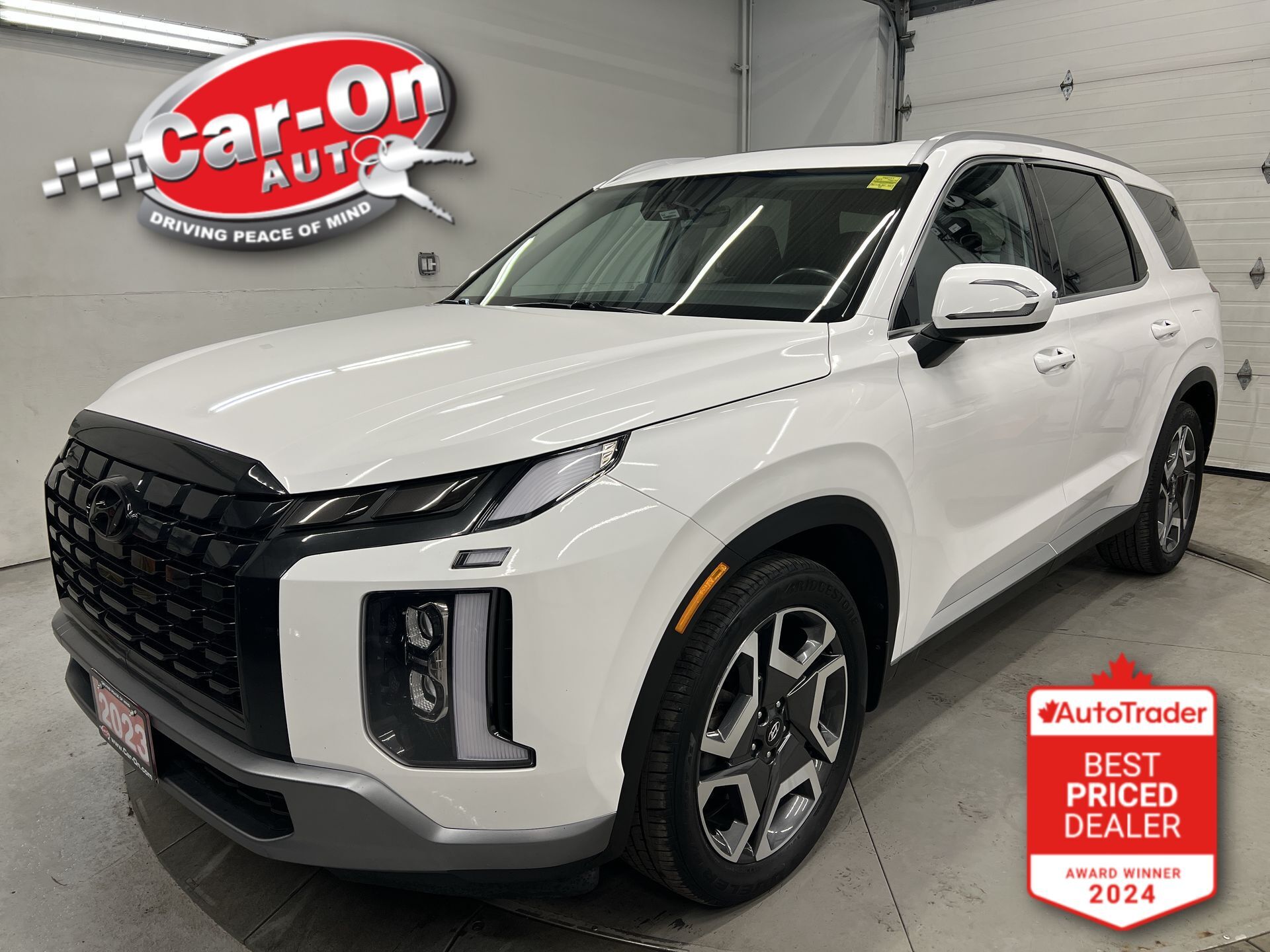 2023 Hyundai Palisade AWD | 8-PASS | SUNROOF | HTD SEATS | CARPLAY | NAV