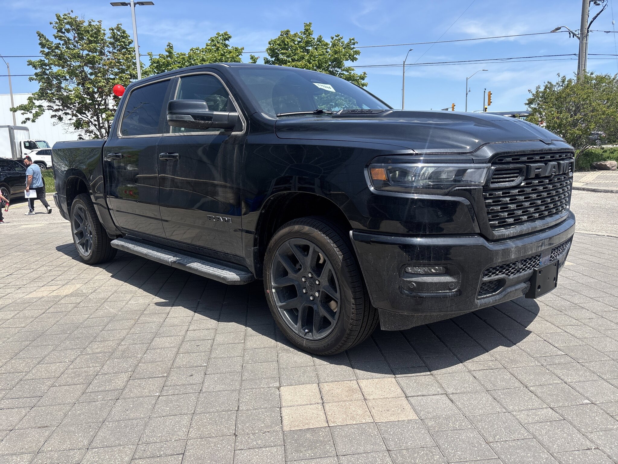 2026 RAM 1500 Sport 4x4 Crew Cab 5'7" Box Truck