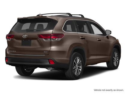 used 2018 Toyota Highlander car, priced at $22,598