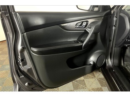 used 2019 Nissan Rogue car, priced at $14,798