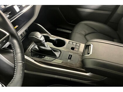 used 2023 Toyota Highlander car, priced at $48,798