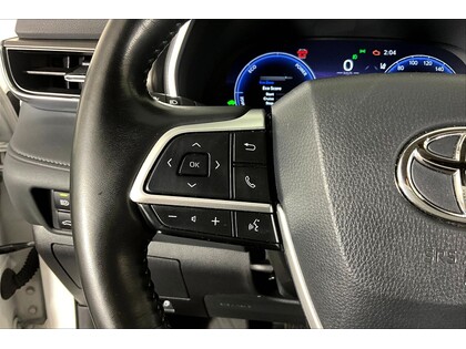 used 2023 Toyota Highlander car, priced at $48,798