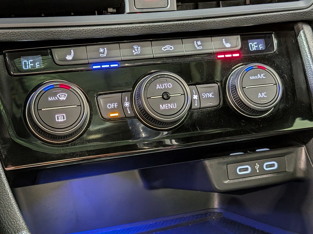 Volkswagen Jetta GLI 2024