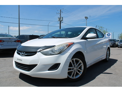 White 2013 Hyundai Elantra GL FWD Sedan Manual