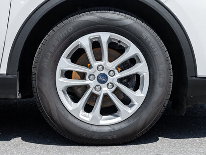 used 2022 Ford Escape car, priced at $20,495