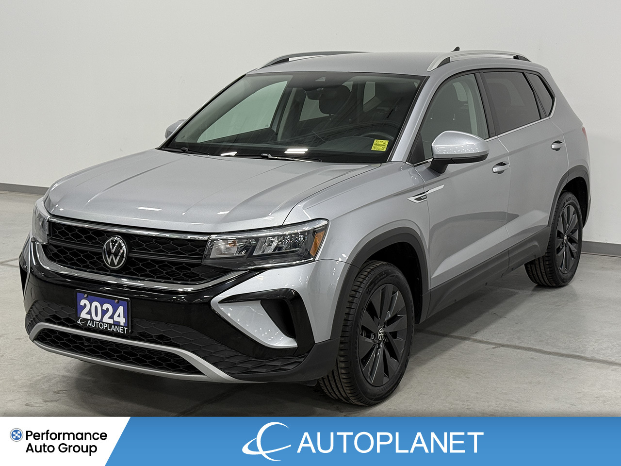2024 Volkswagen Taos Comfortline, Back Up Cam, Apple CarPlay!