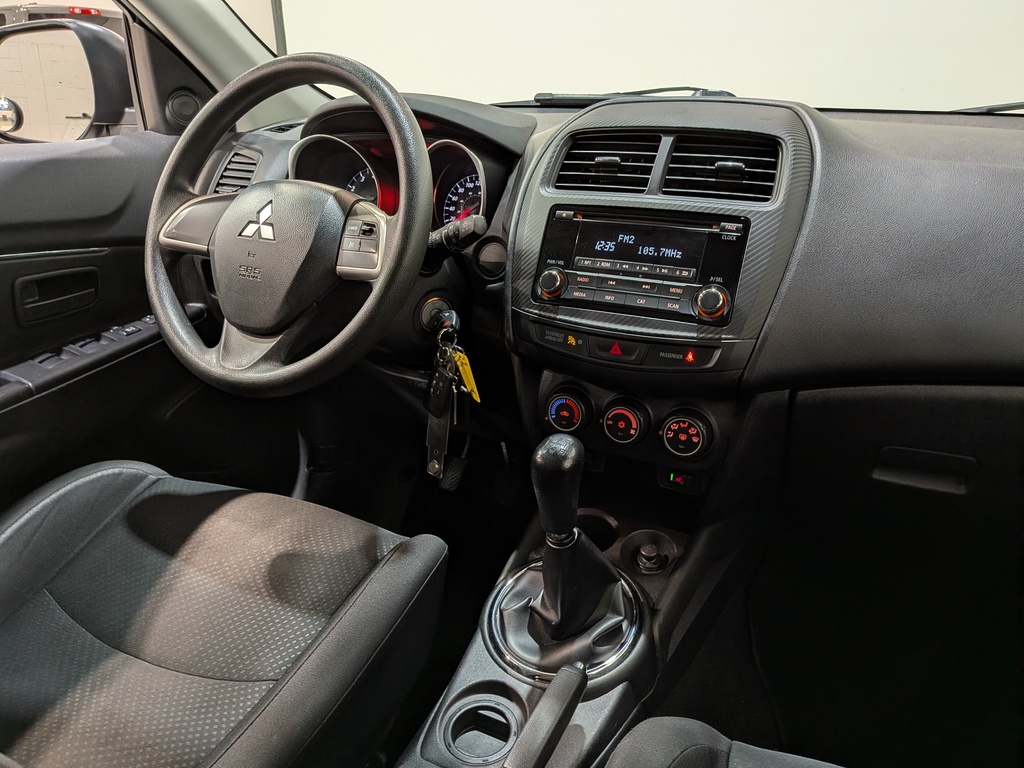 Mitsubishi RVR 2015