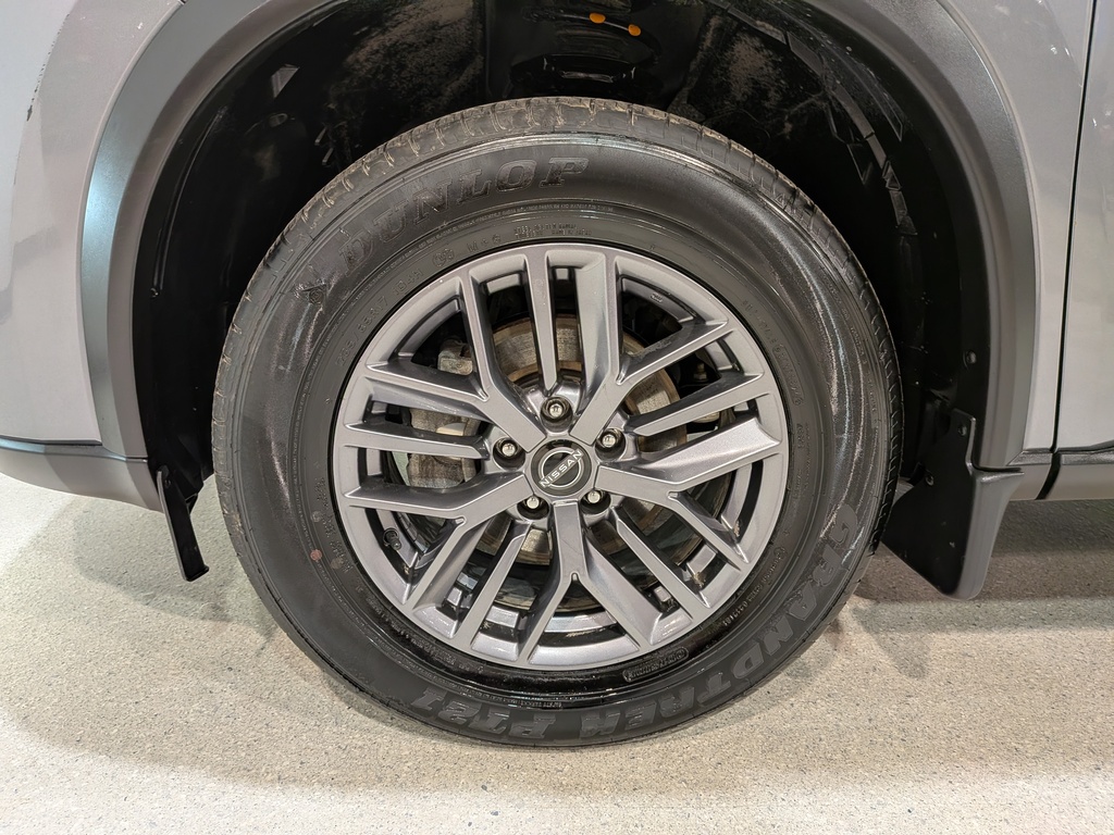 Nissan Rogue 2024
