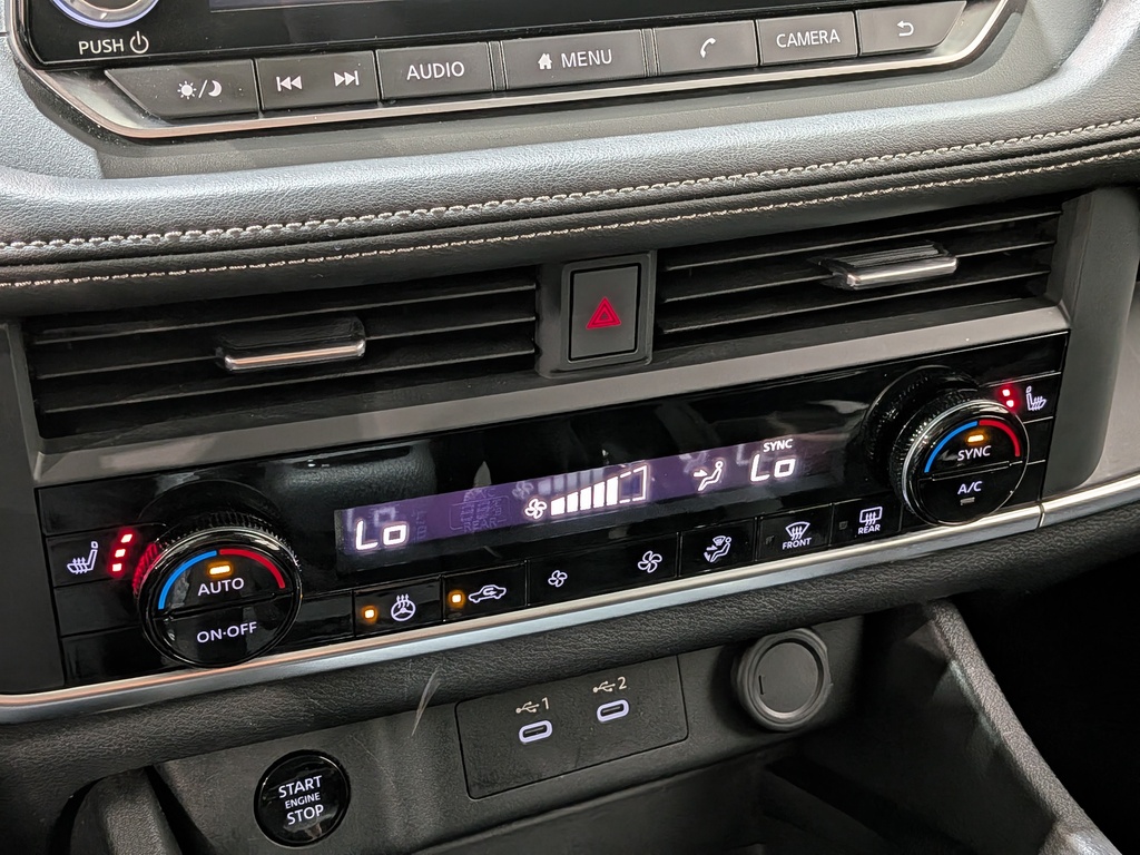 Nissan Rogue 2024