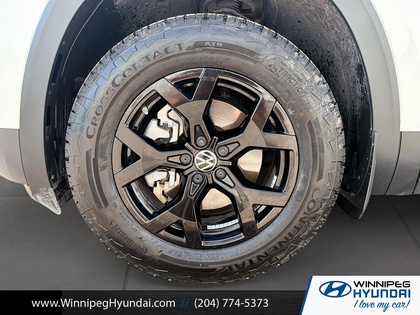 used 2024 Volkswagen Atlas car, priced at $45,898